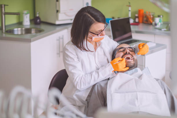 Best Emergency Dentist for Knocked-Out Tooth in Mercedes, TX