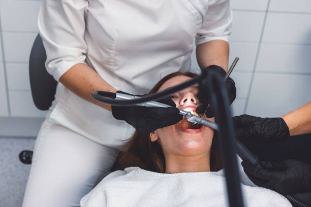 Best Broken or Cracked Tooth Emergency Dentist in Mercedes, TX